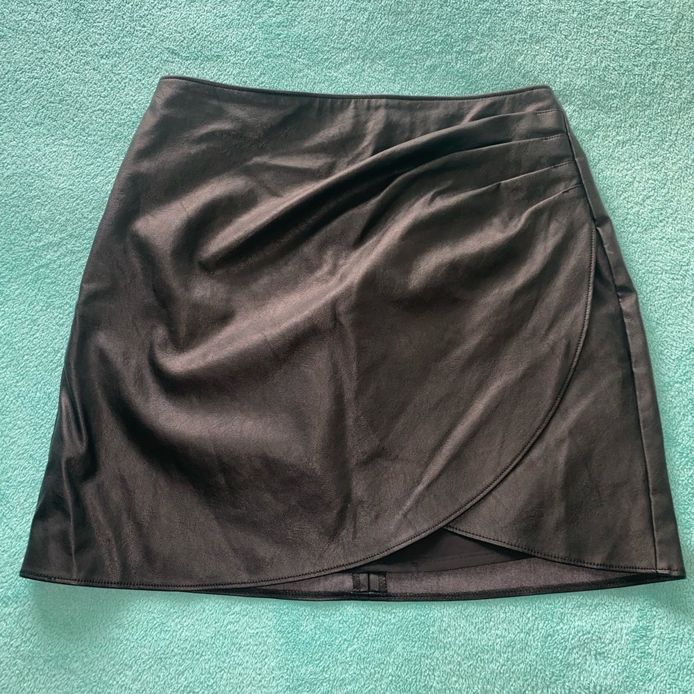 Abercrombie leather mini skirt